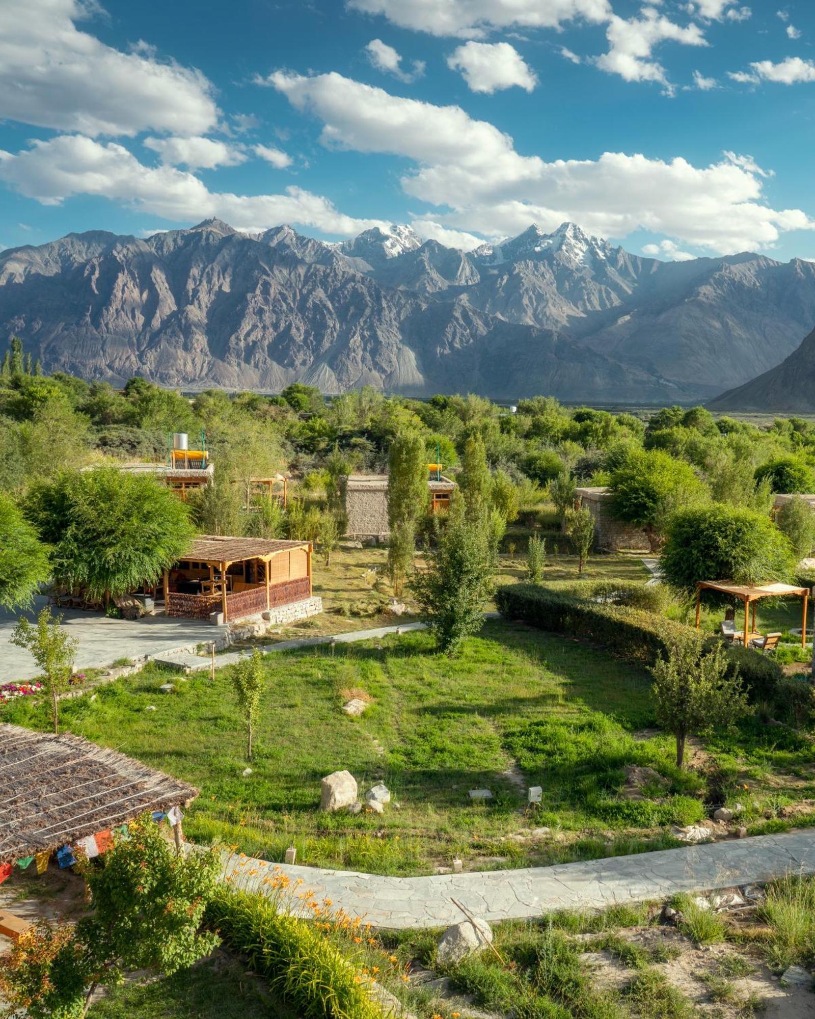 Lchang Nang Retreat-The House Of Trees-Nubra Valley Sumur Exterior foto